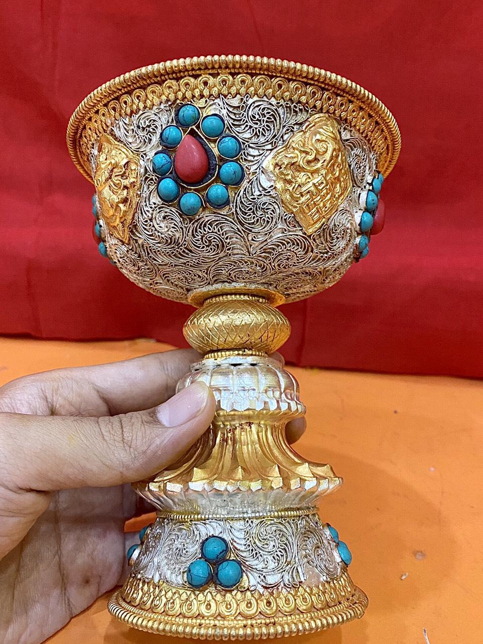 CHÂN ĐÈN NẠM BẠC CẨN ĐÁ NEPAL