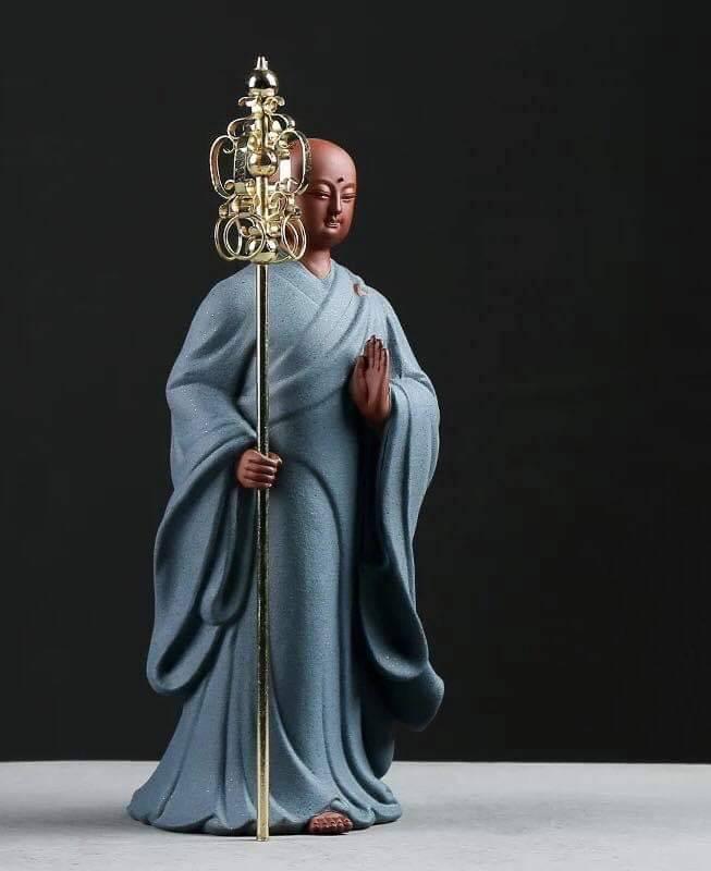 TÔN TƯỢNG ĐỊA TẠNG GỐM 33CM