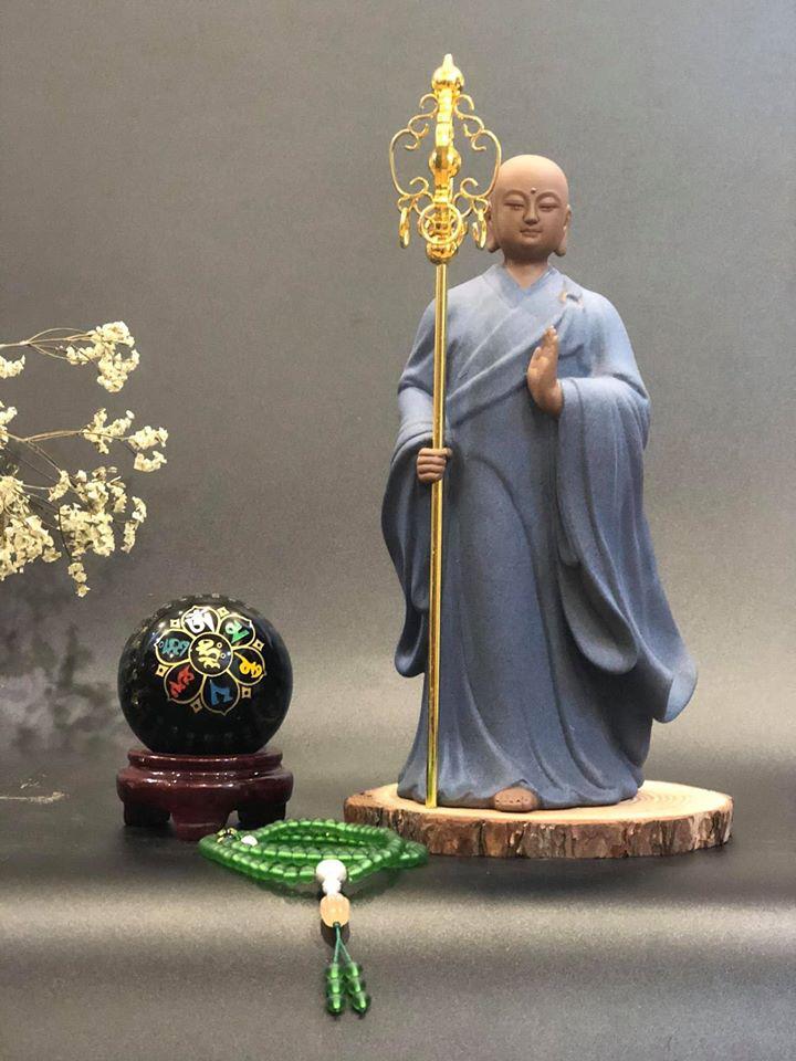 TÔN TƯỢNG ĐỊA TẠNG GỐM 33CM