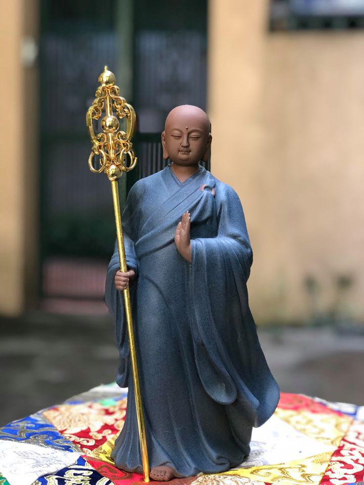 TÔN TƯỢNG ĐỊA TẠNG GỐM 33CM