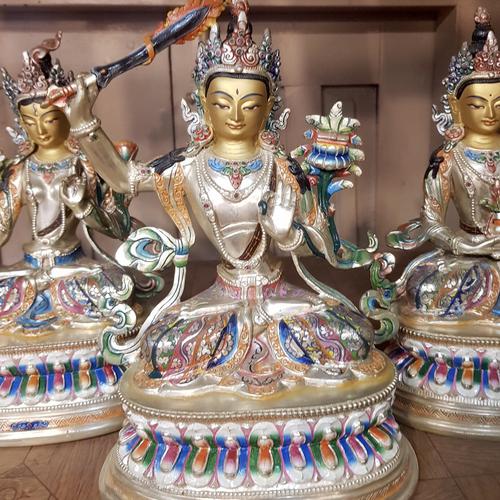 TÔN TƯỢNG VĂN THÙ MẠ BẠC 23CM