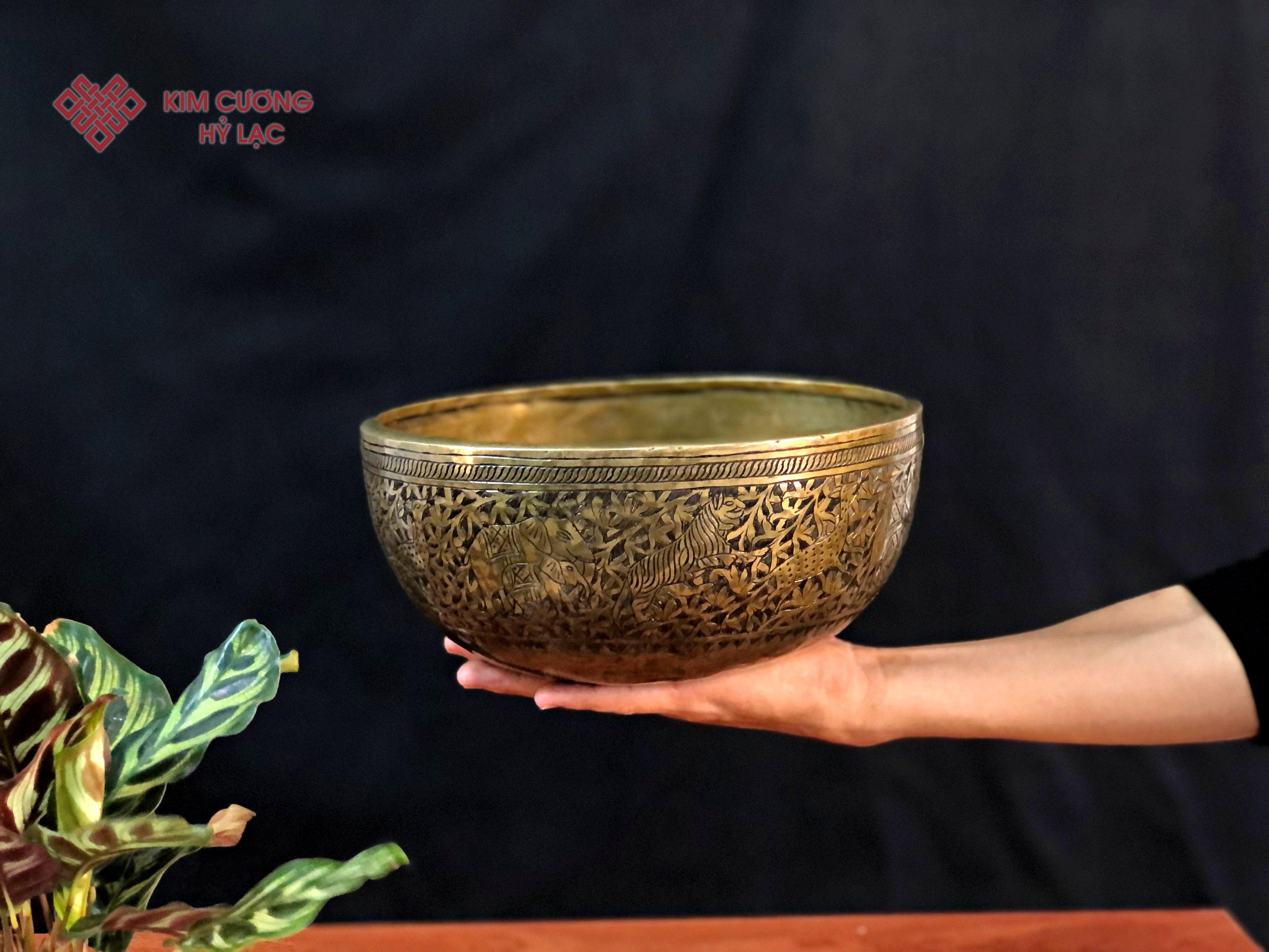 CHUÔNG XOAY HOA VĂN KHẮC NỔI 25CM