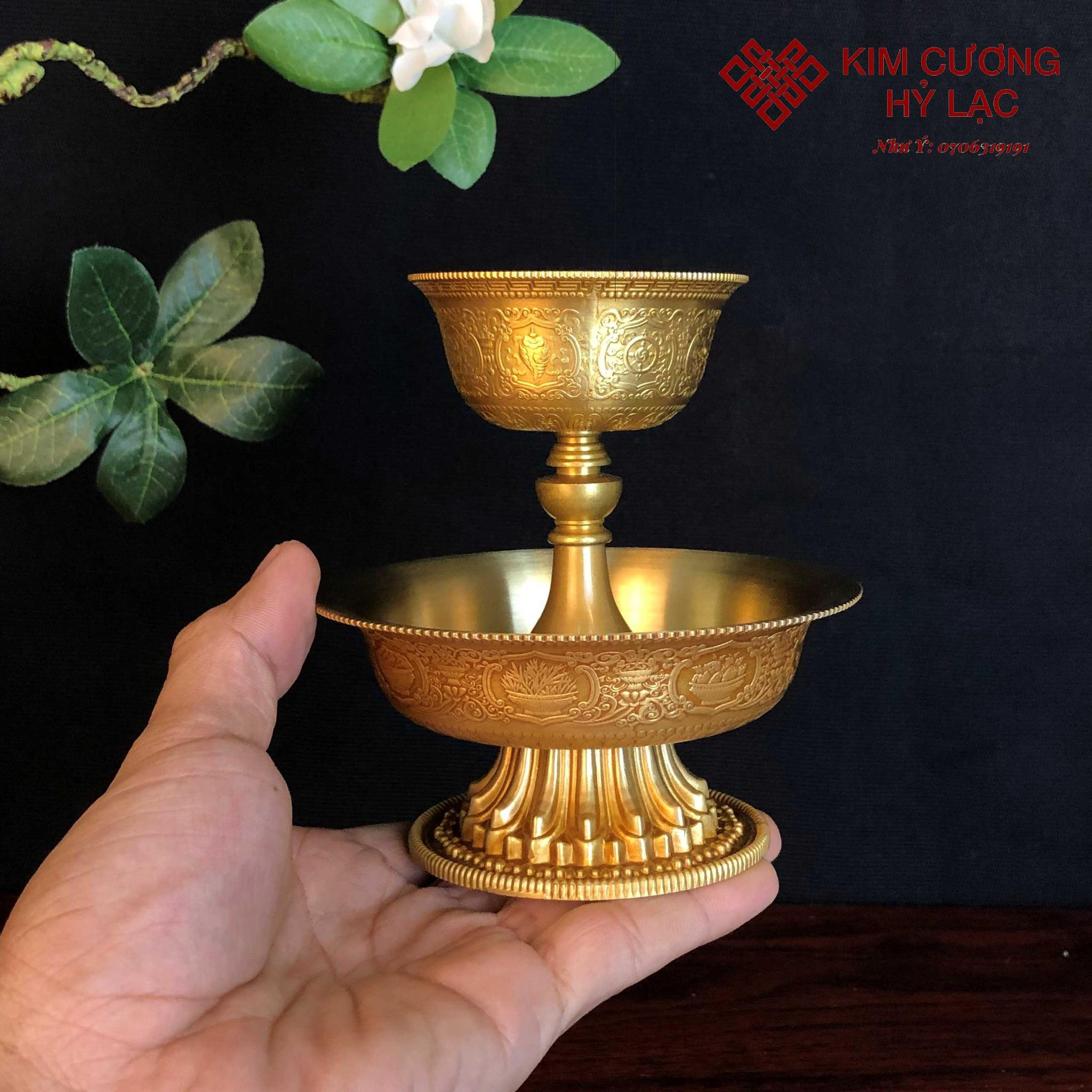 Bộ cúng hộ pháp đồng mạ vàng khắc bát cát tường