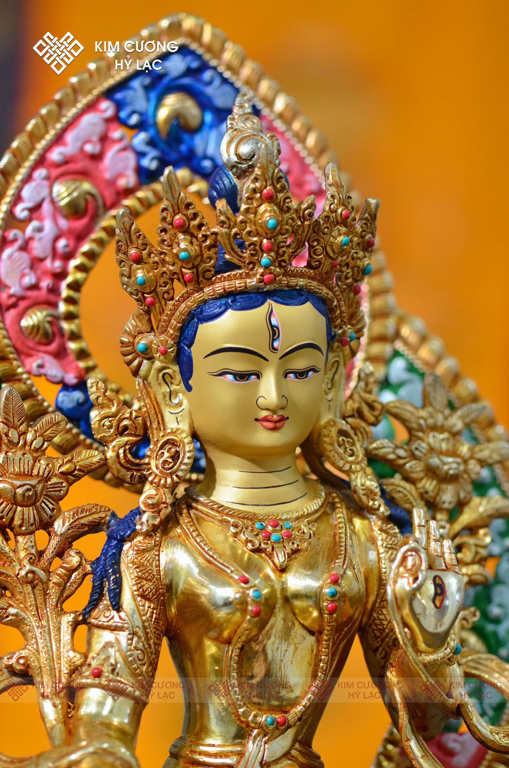 Tôn Tượng Tara Trắng Nepal đồng mạ vàng hào quang 36cm