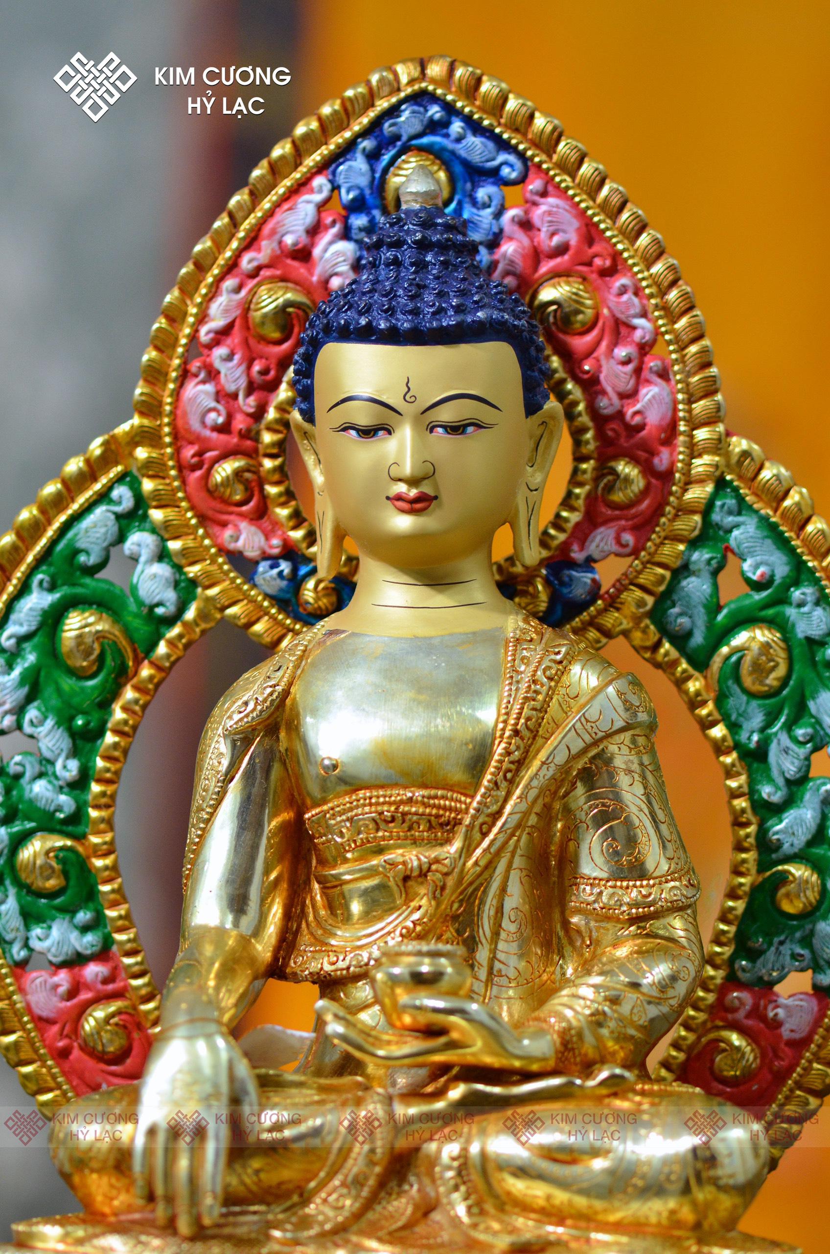 Tôn tượng Thích ca Nepal đồng mạ vàng hào quang 36cm