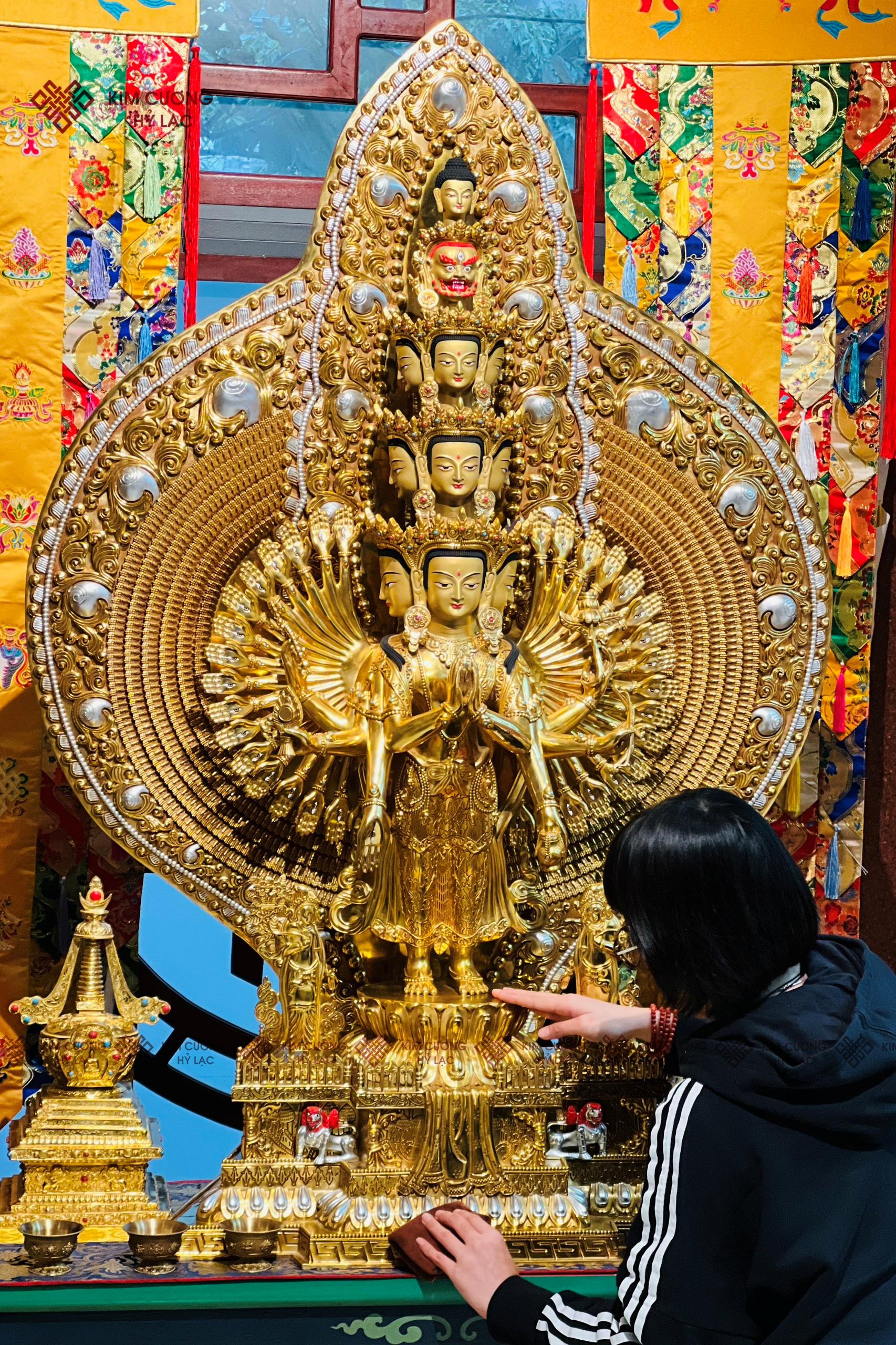 Tôn Thượng Thiên Thủ Thiên Nhãn 153cm