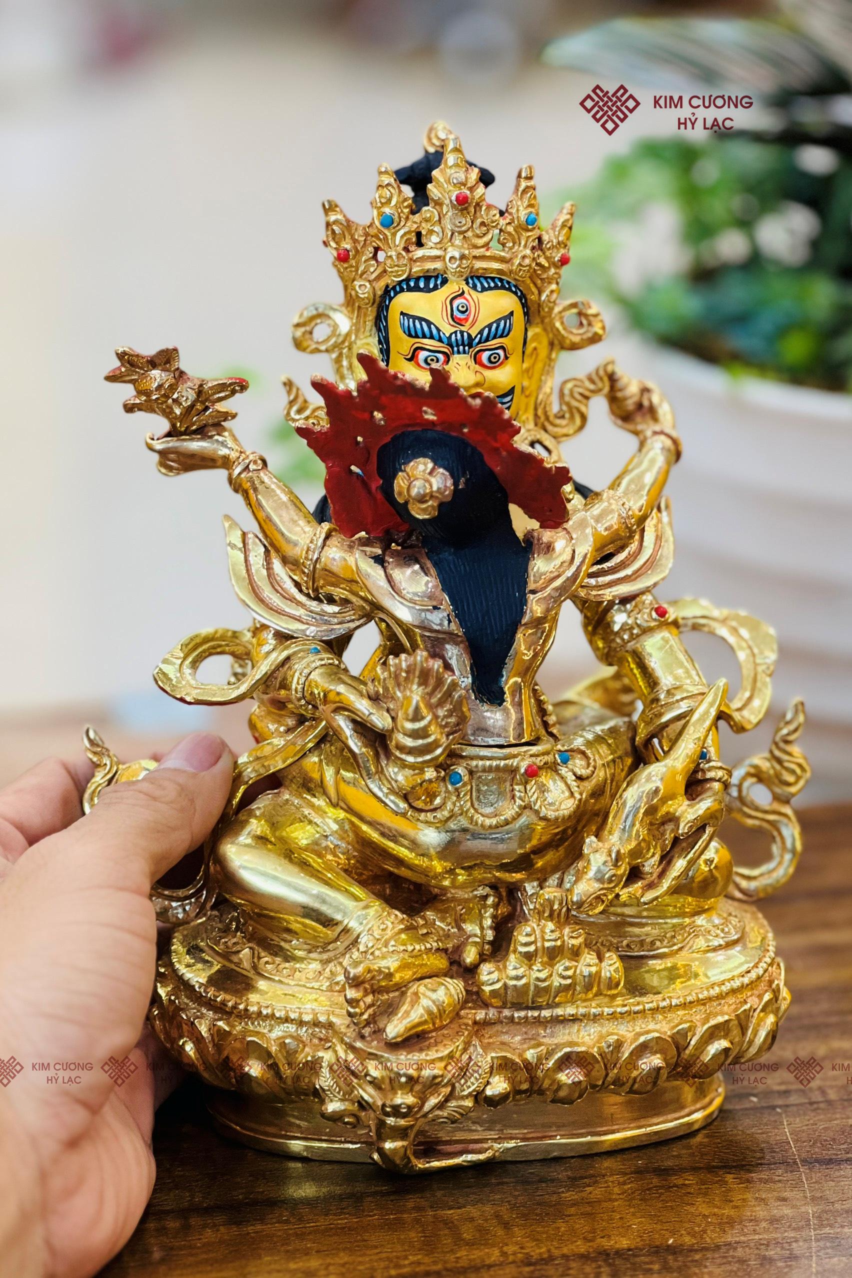 TÔN TƯỢNG HỒNG THẦN TÀI NEPAL ĐỒNG MẠ VÀNG 21CM
