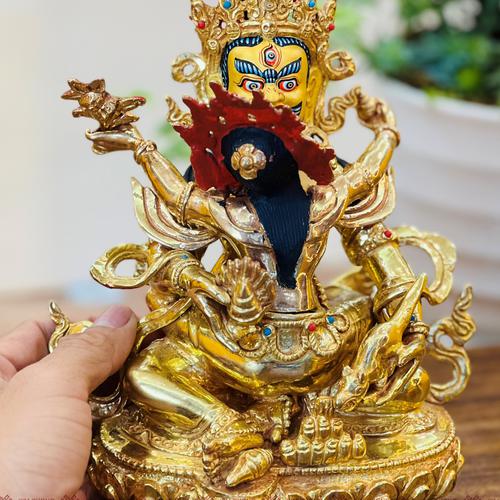 TÔN TƯỢNG HỒNG THẦN TÀI NEPAL ĐỒNG MẠ VÀNG 21CM