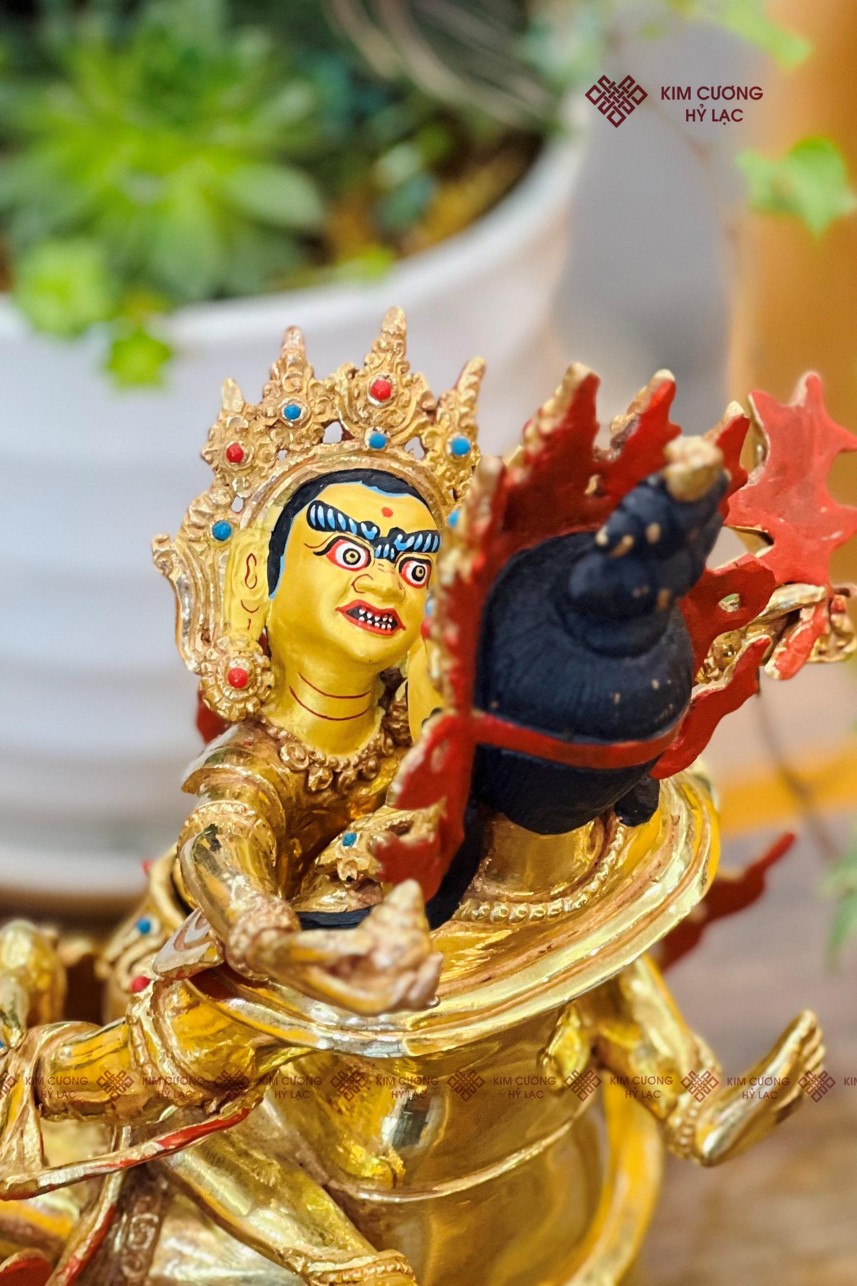 TÔN TƯỢNG HỒNG THẦN TÀI NEPAL ĐỒNG MẠ VÀNG 21CM