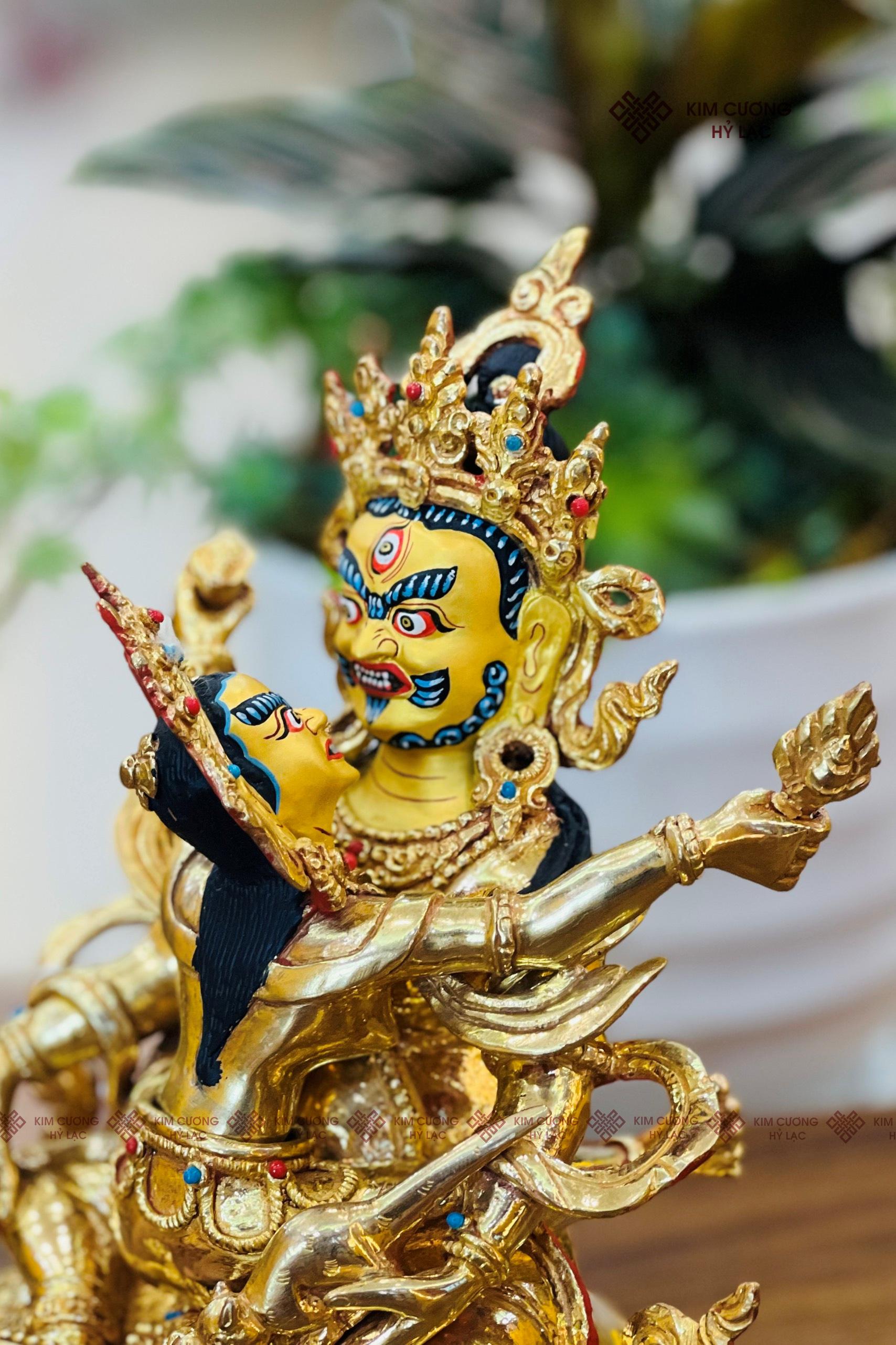 TÔN TƯỢNG LỤC THẦN TÀI NEPAL ĐỒNG MẠ VÀNG 21CM