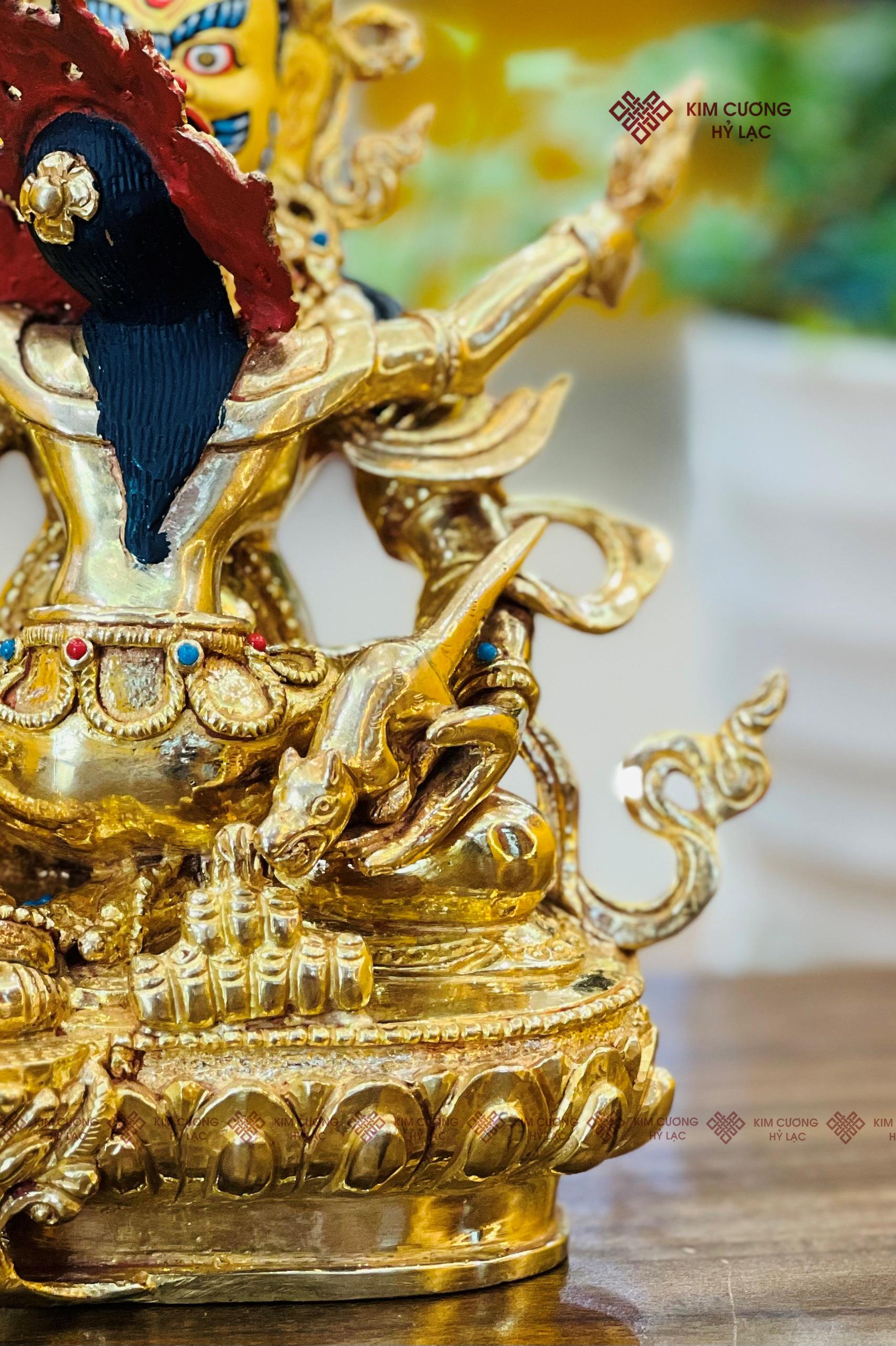 TÔN TƯỢNG LỤC THẦN TÀI NEPAL ĐỒNG MẠ VÀNG 21CM