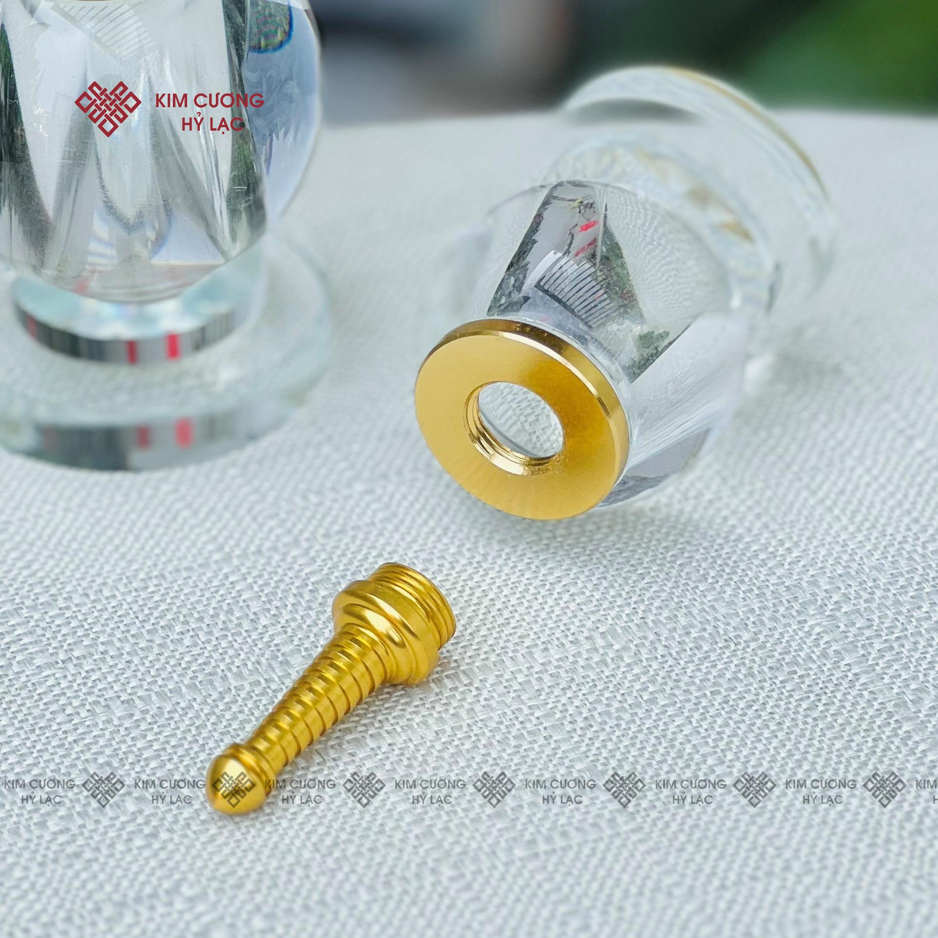 THÁP XÁ LỢI THỦY TINH 8CM - 10CM