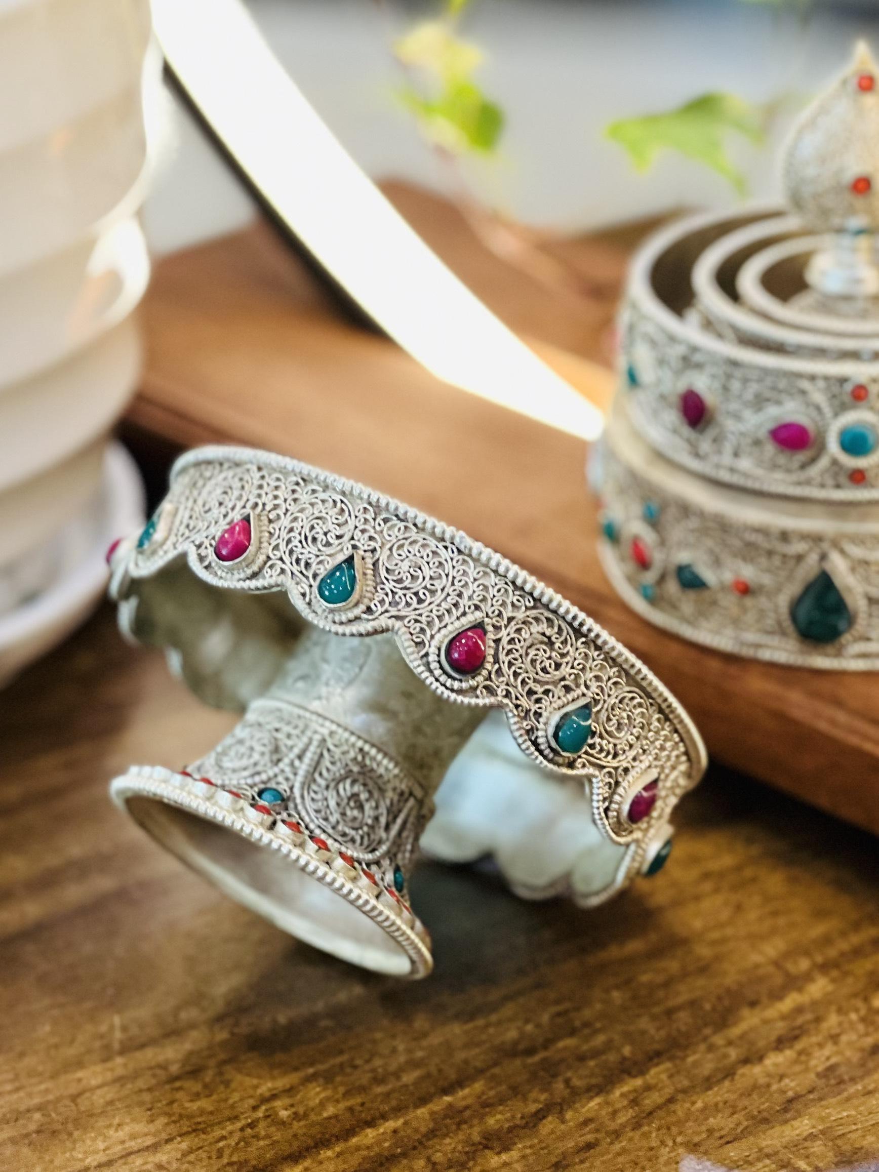 THÁP MANDALA NEPAL CẨN ĐÁ 21x11CM
